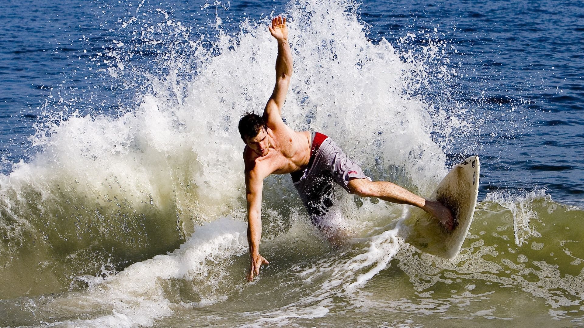 掘金逆转北京队，郭艾伦扛起全队